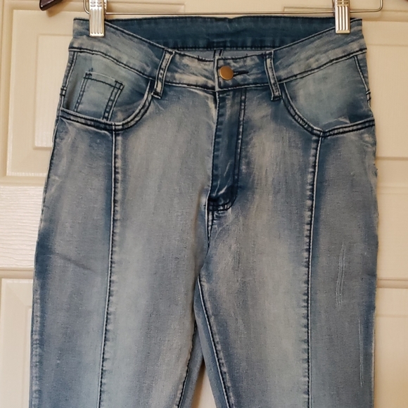 Bluejeans NWOT - Picture 1 of 8